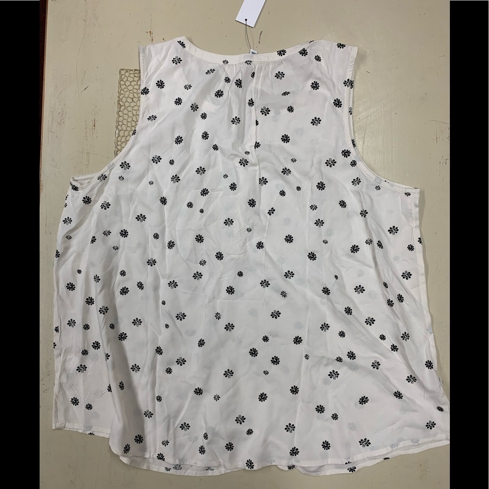 Sonoma women’s printed tank‎ top XXL - Picture 3 of 3